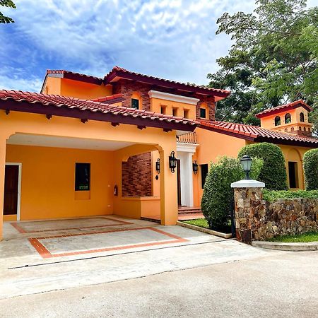 Chivani Pattaya Exterior photo